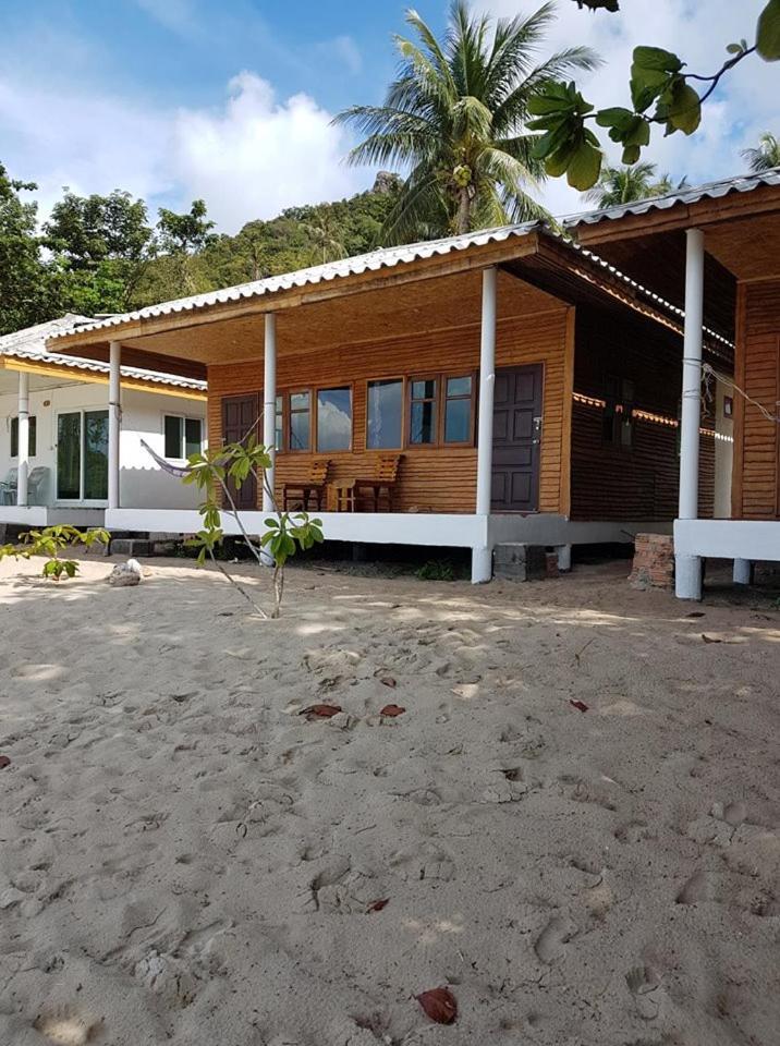 Bottle Beach 2 Bungalows Exterior photo